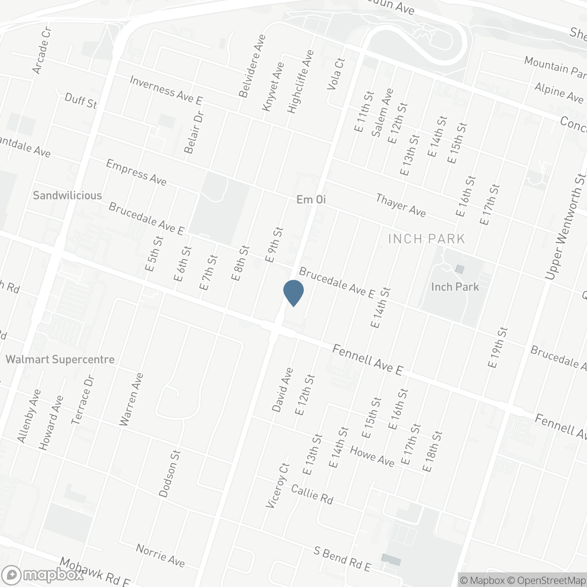 643 UPPER WELLINGTON Street, Hamilton, Ontario L9A 3R2